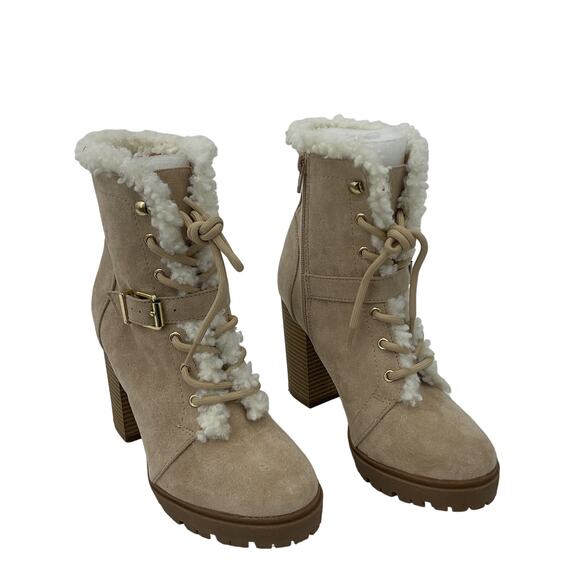Express Faux Suede Women's Faux Fur Trim Bootie Beige Size 8 - Preowned - Picture 1 of 7